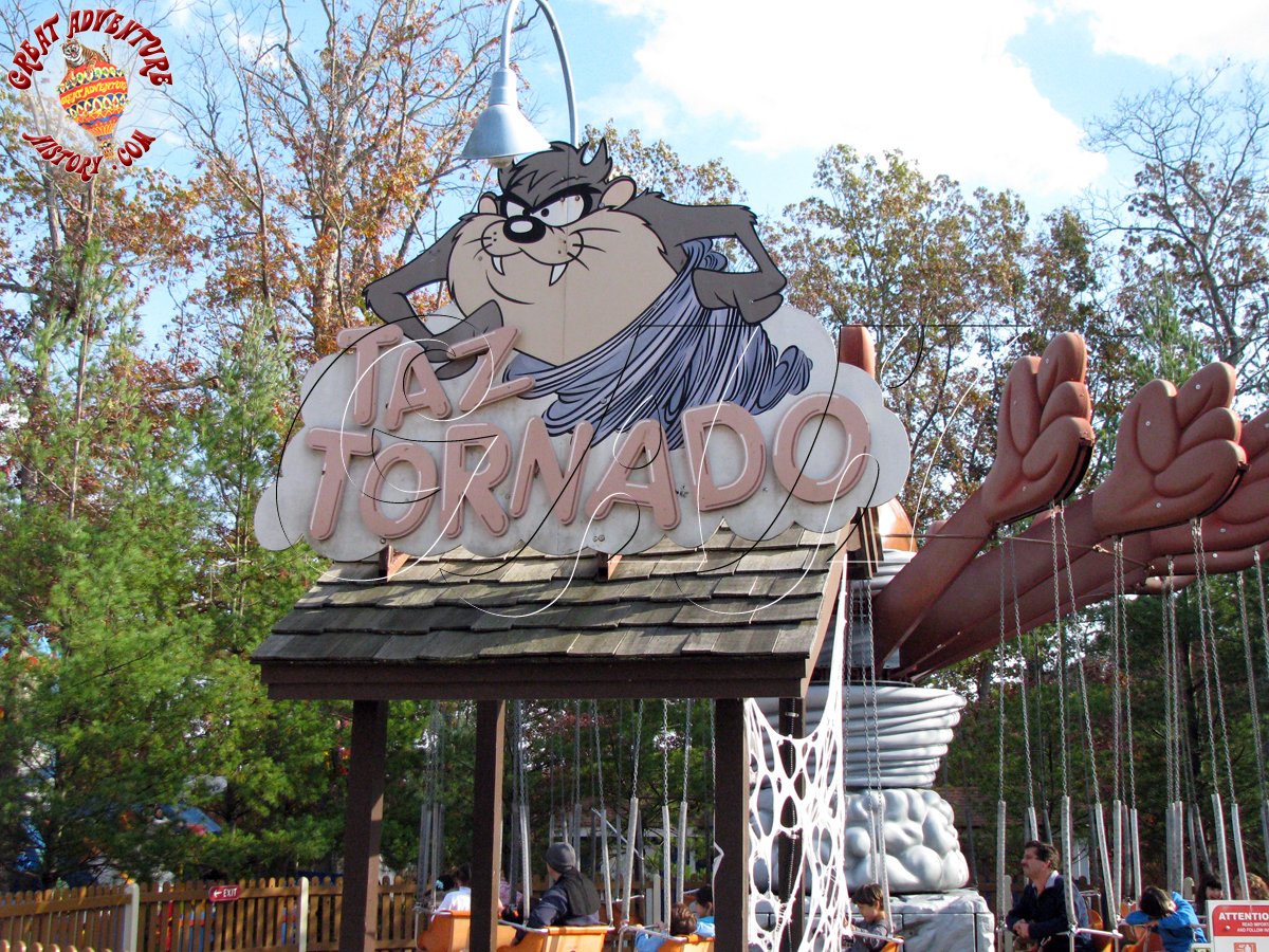 Taz Tornado Swings At Six Flags Great Adventure